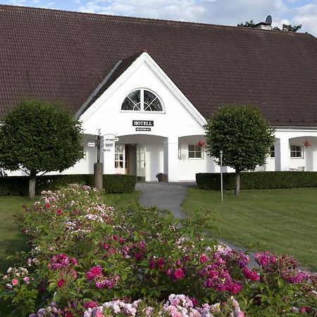 Sagadi Manor Hotel Bagian luar foto