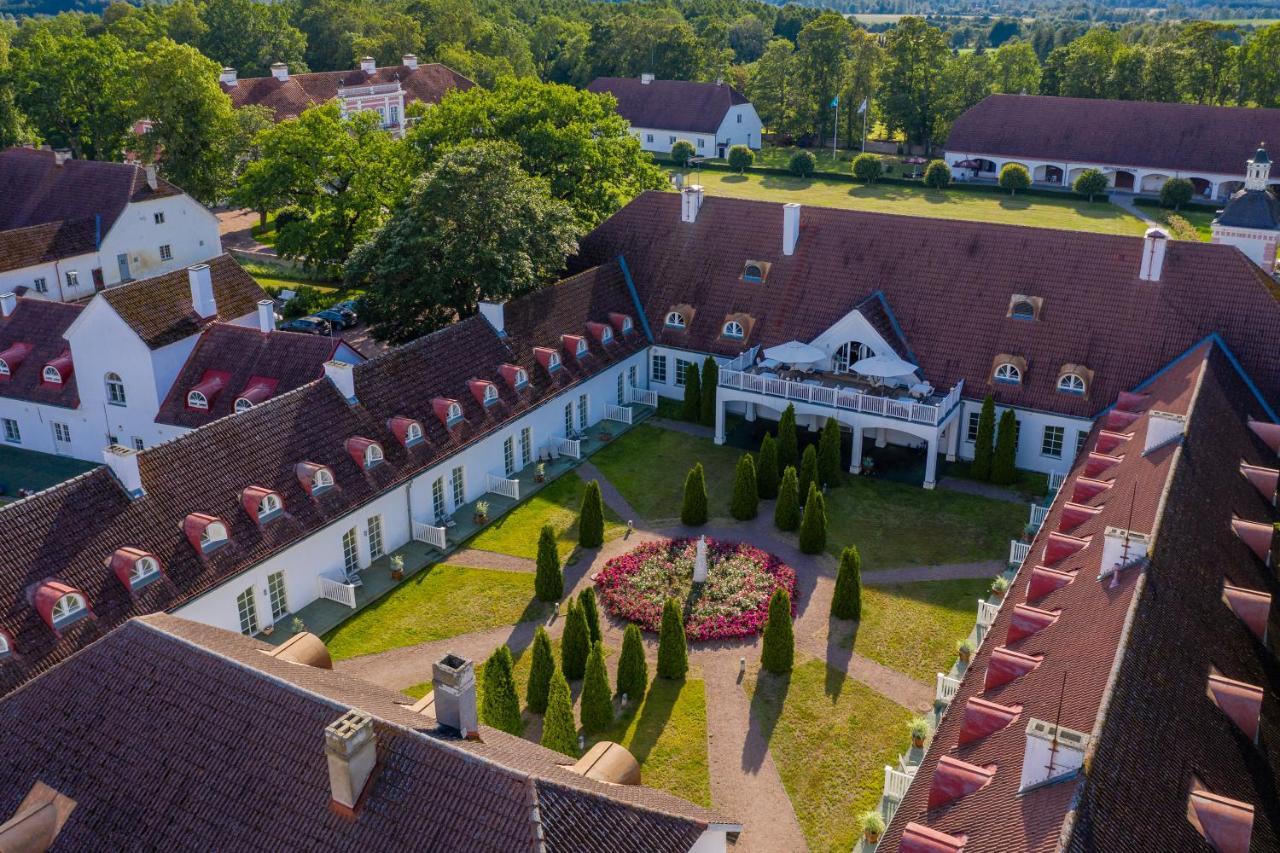 Sagadi Manor Hotel Bagian luar foto