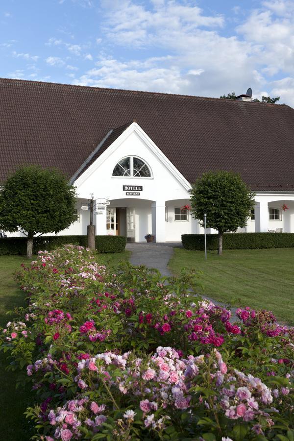 Sagadi Manor Hotel Bagian luar foto